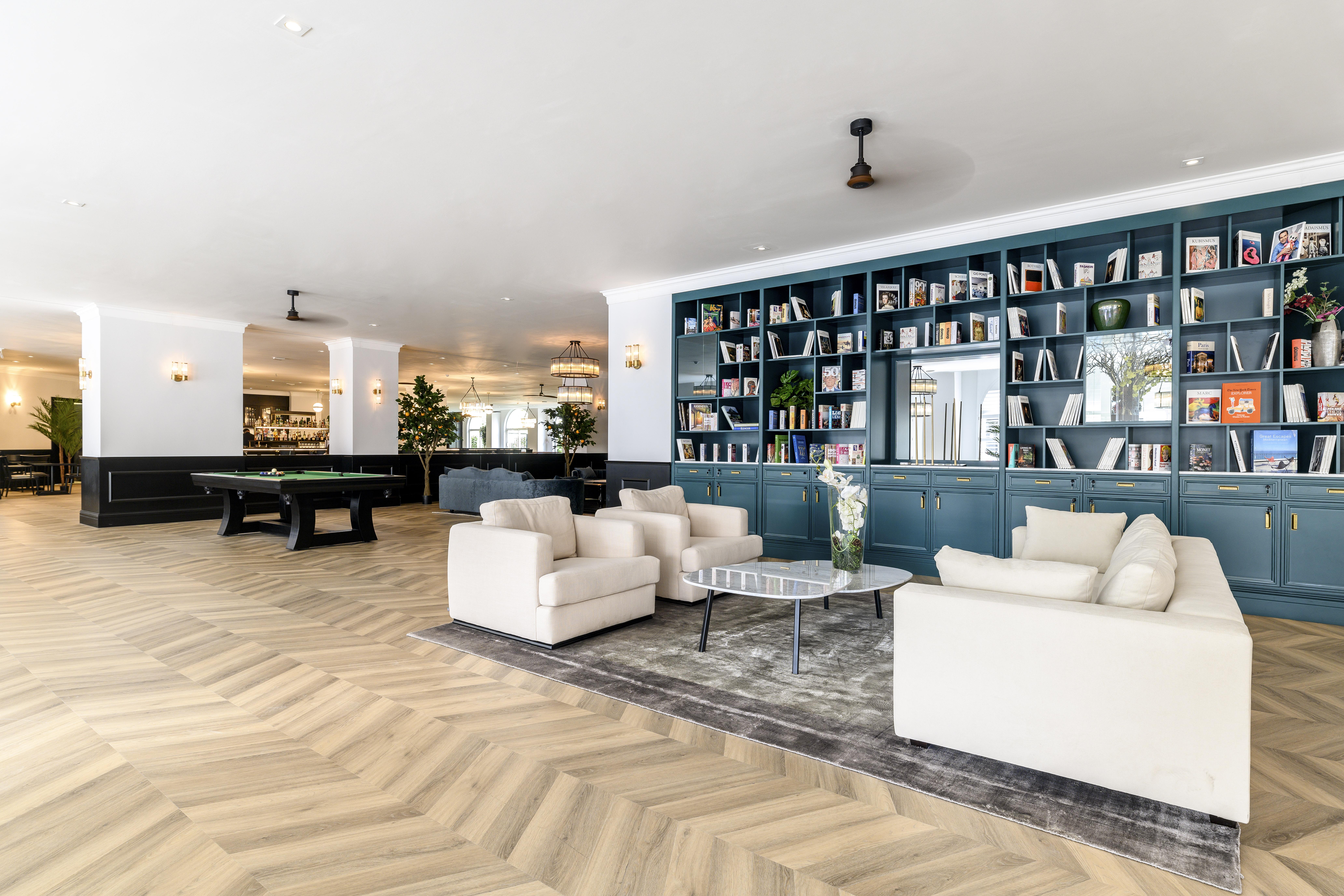 Hotel A&o Centrum 4*